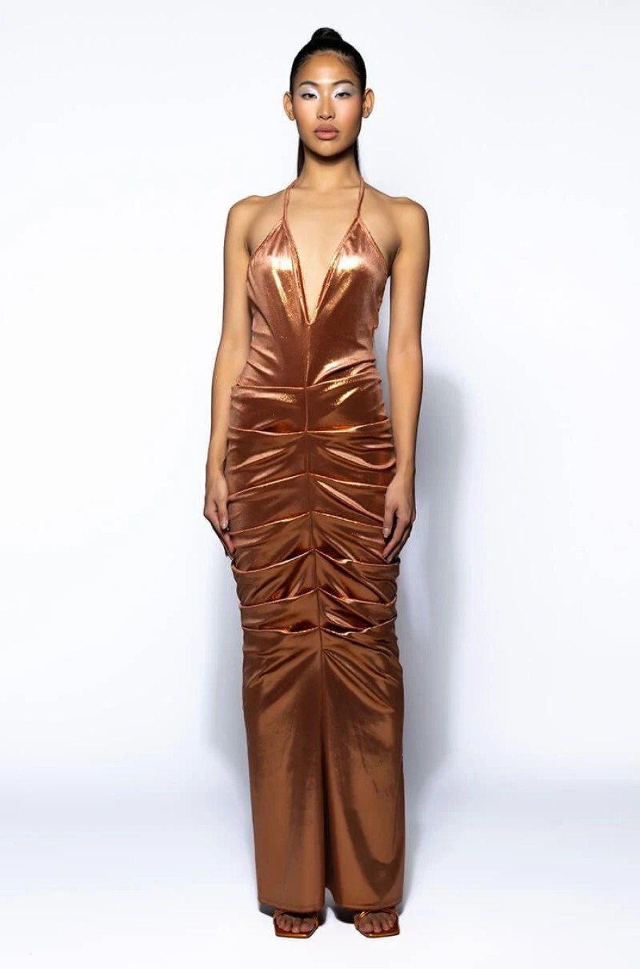 Maxi Dresses * | One Night Only Ruched Metallic Maxi Dress Gold