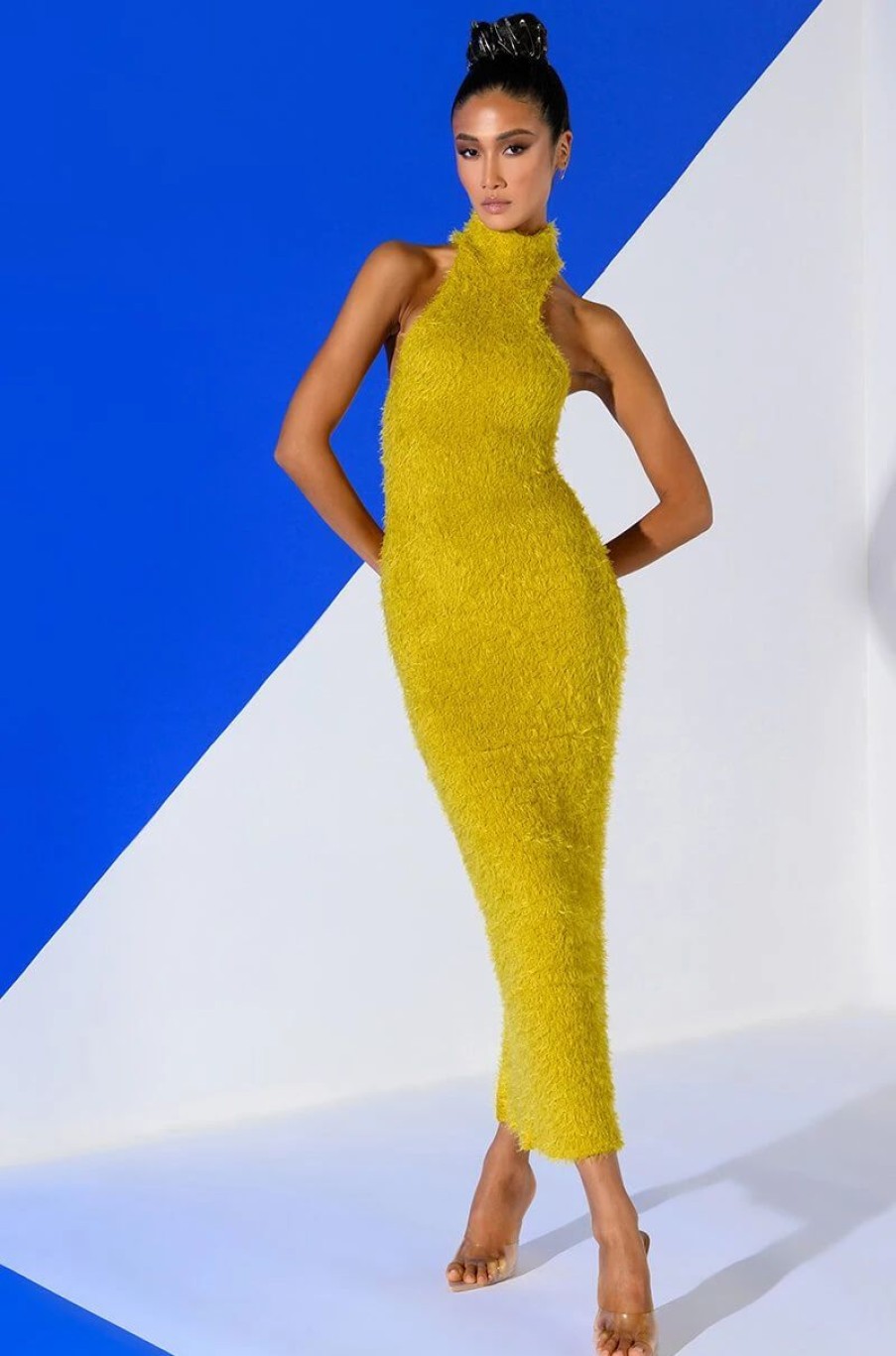 Maxi Dresses * | On We Go Textured Maxi Dress In Chartreuse Dark Yellow